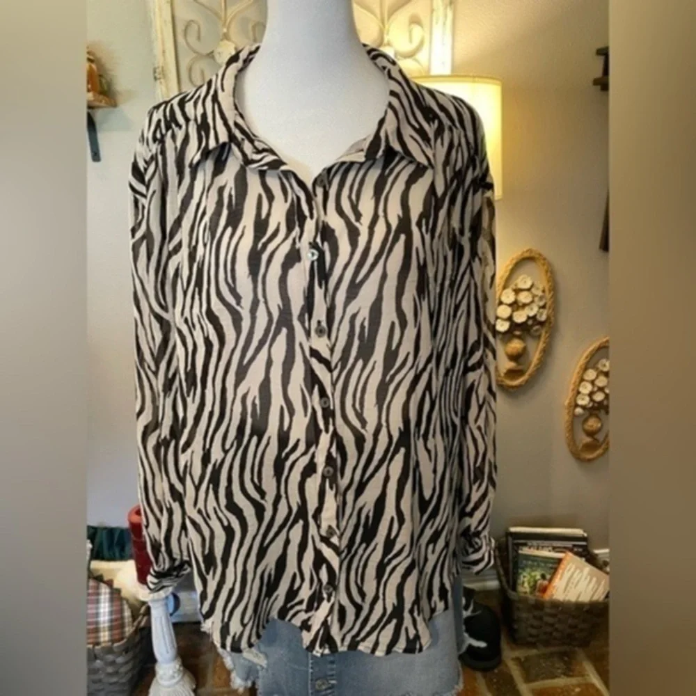 Free People Ciara Printed Buttondown In Zebra